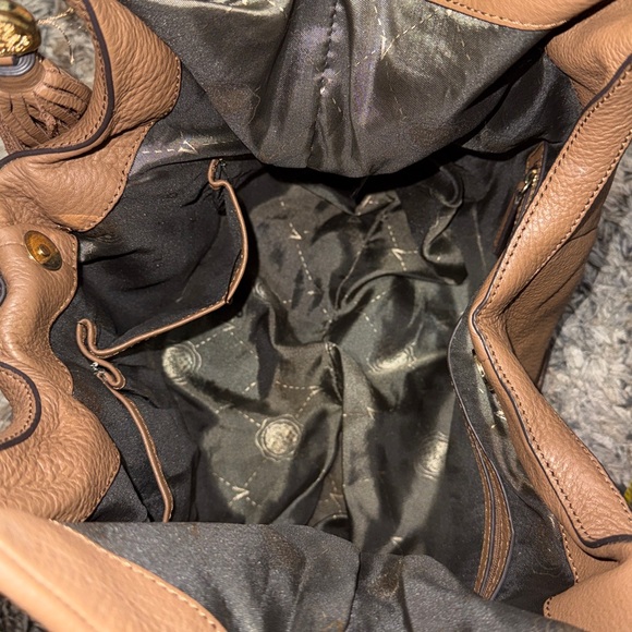 Vince Camuto pebble brown, leather gold hardware hobo bag great condition - Picture 6 of 9